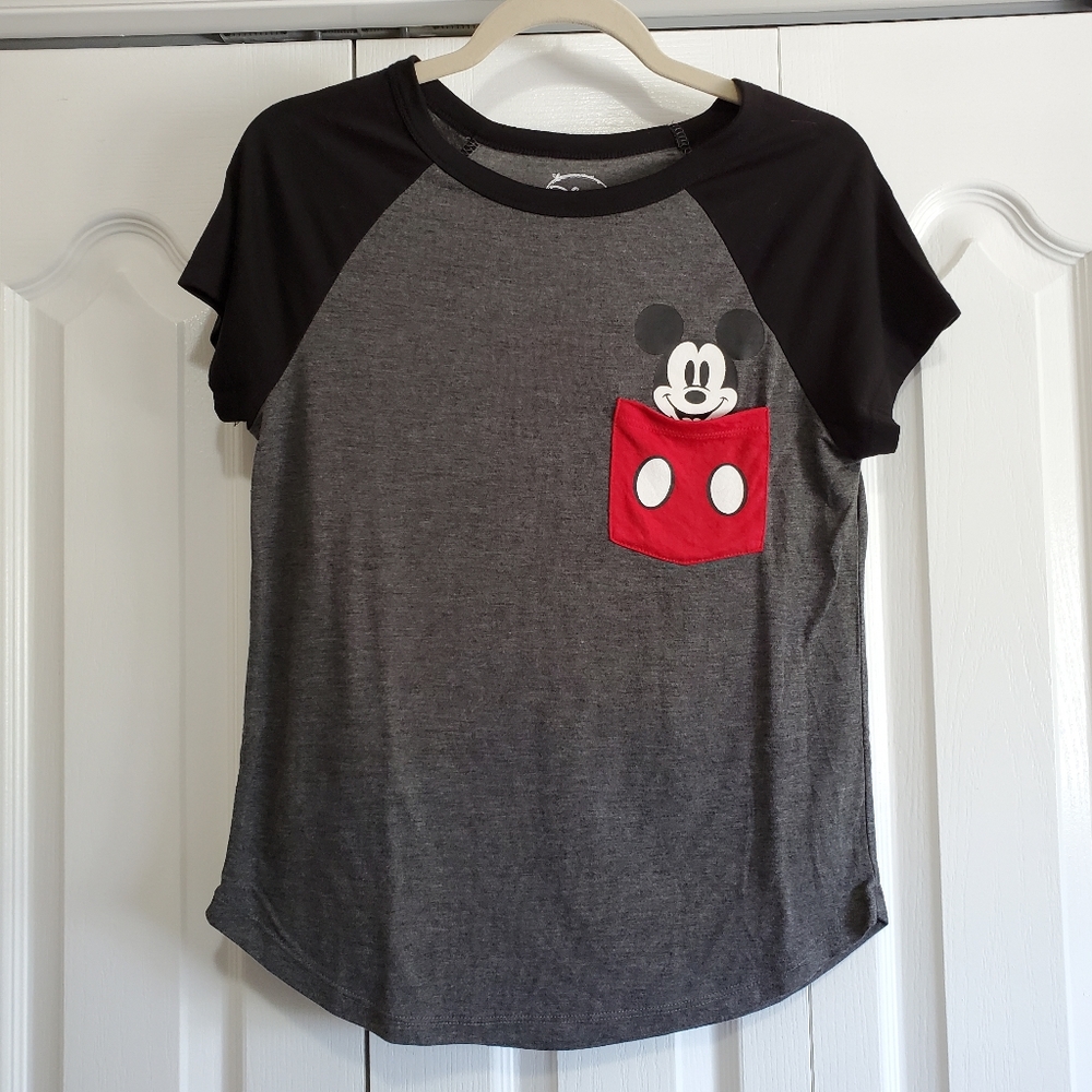 Mickey Mouse pocket t-shirt